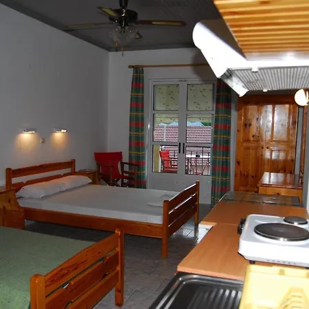 Dimitris アパート