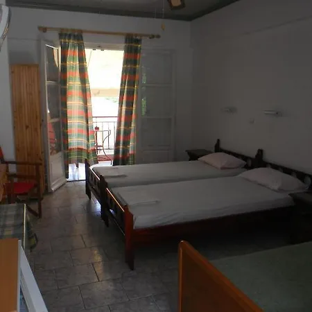 アパート Dimitris *